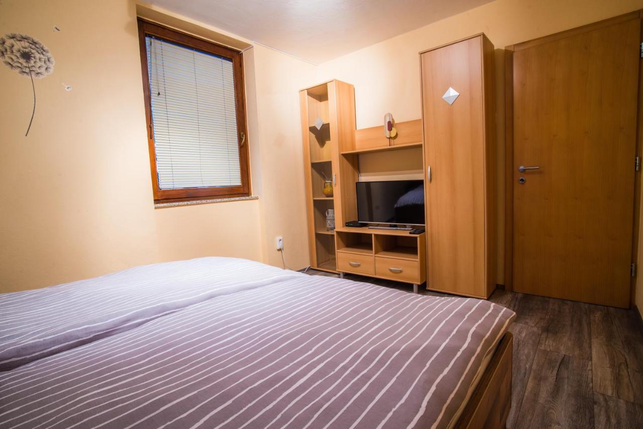 Apartment Veninsek Luče Εξωτερικό φωτογραφία
